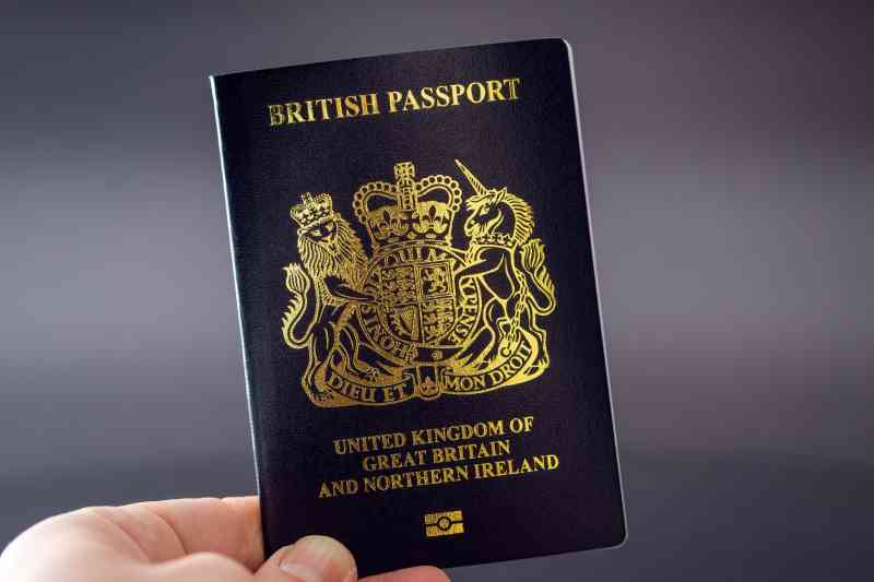 Un pasaporte biométrico británico